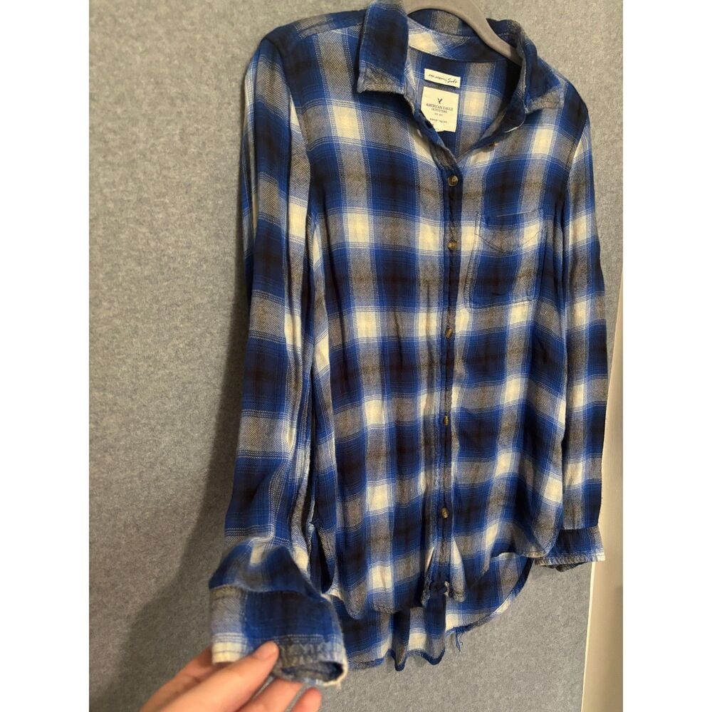 American Eagle Plaid Flannel Shirt Blue Boyfriend Fit Soft Grunge Casual Cabin